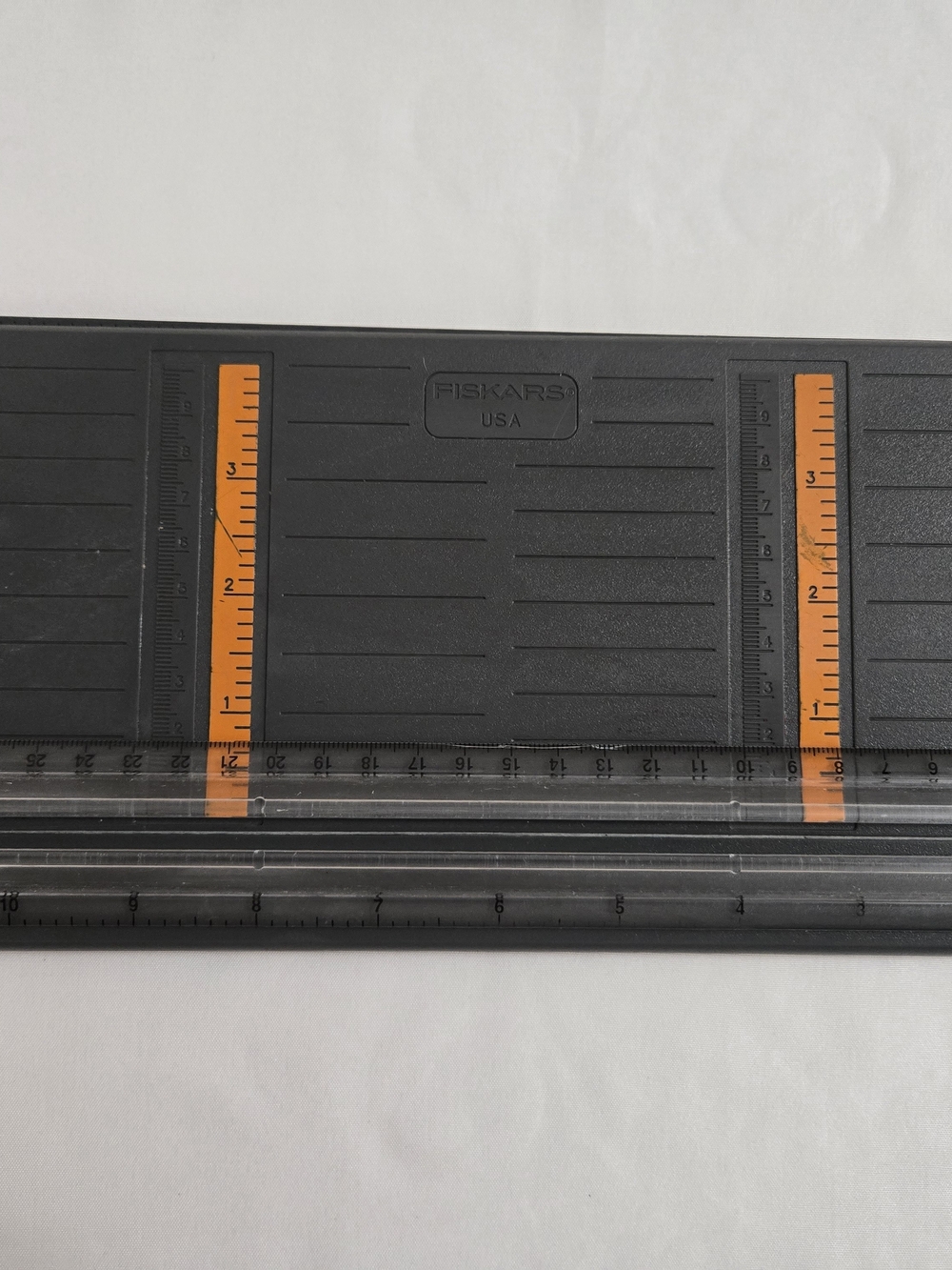 Fiskars 12" Paper Trimmer Cutter Swing Out Ruler Scrapbooking Craft Tested